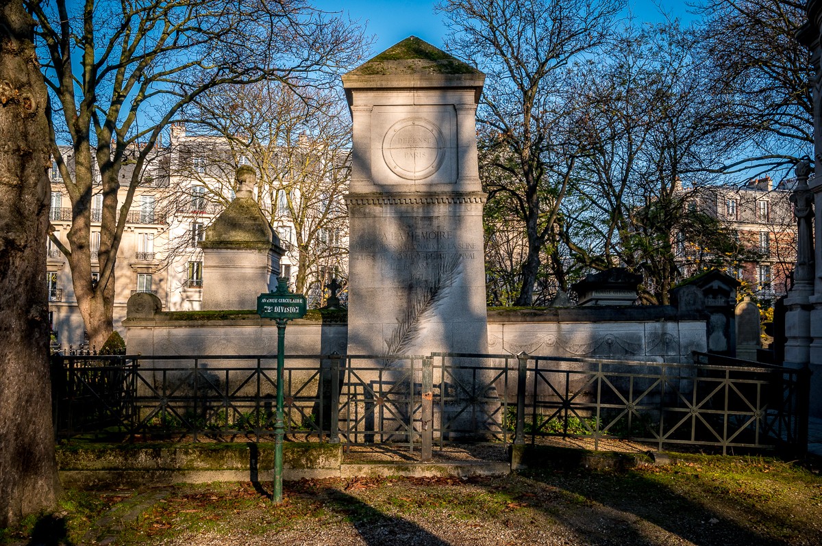 Monument_gardes_nationaux_1200.jpg